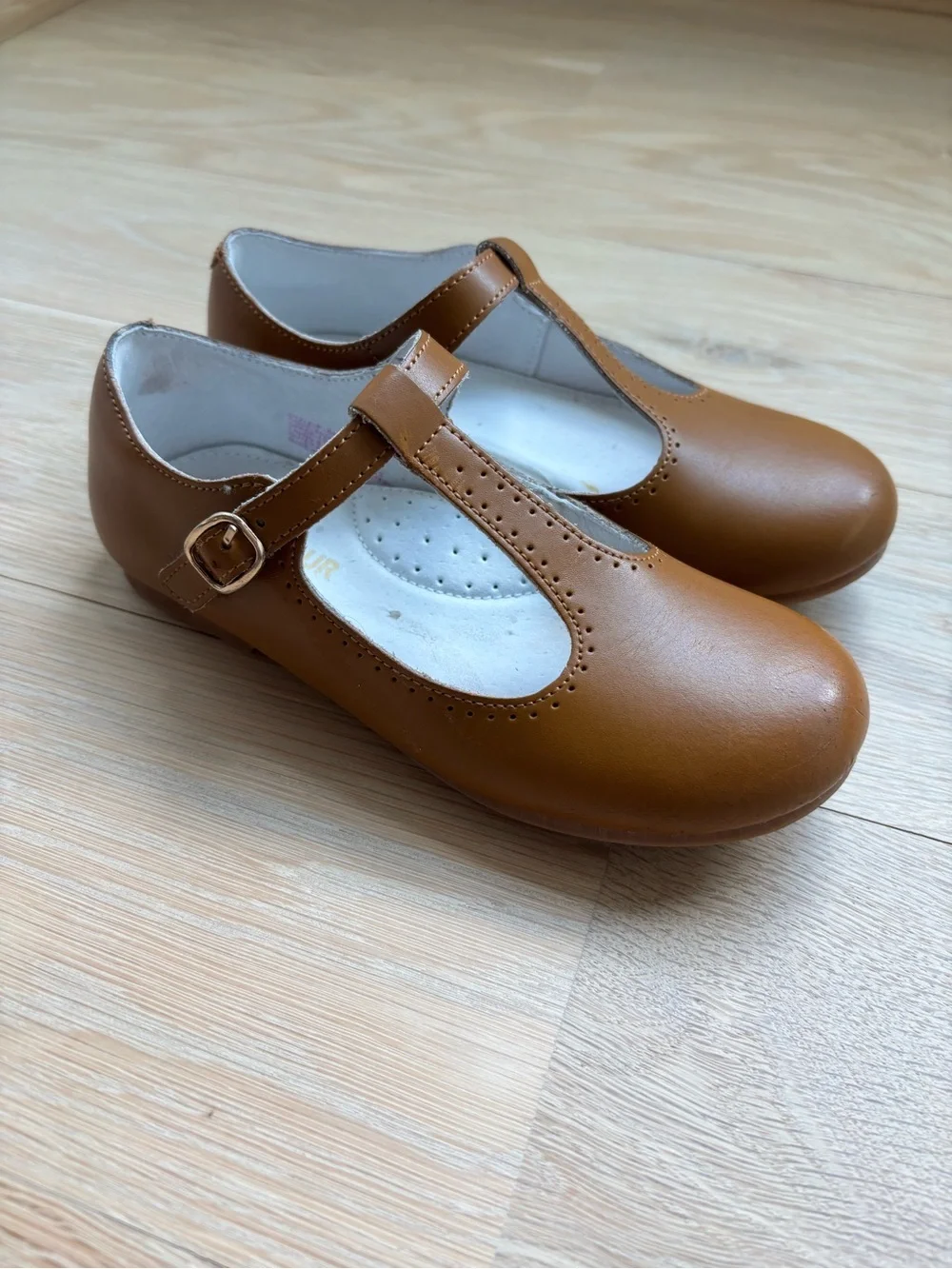 L’Amour Eleanor T-Bar Dress Shoe - Size 1